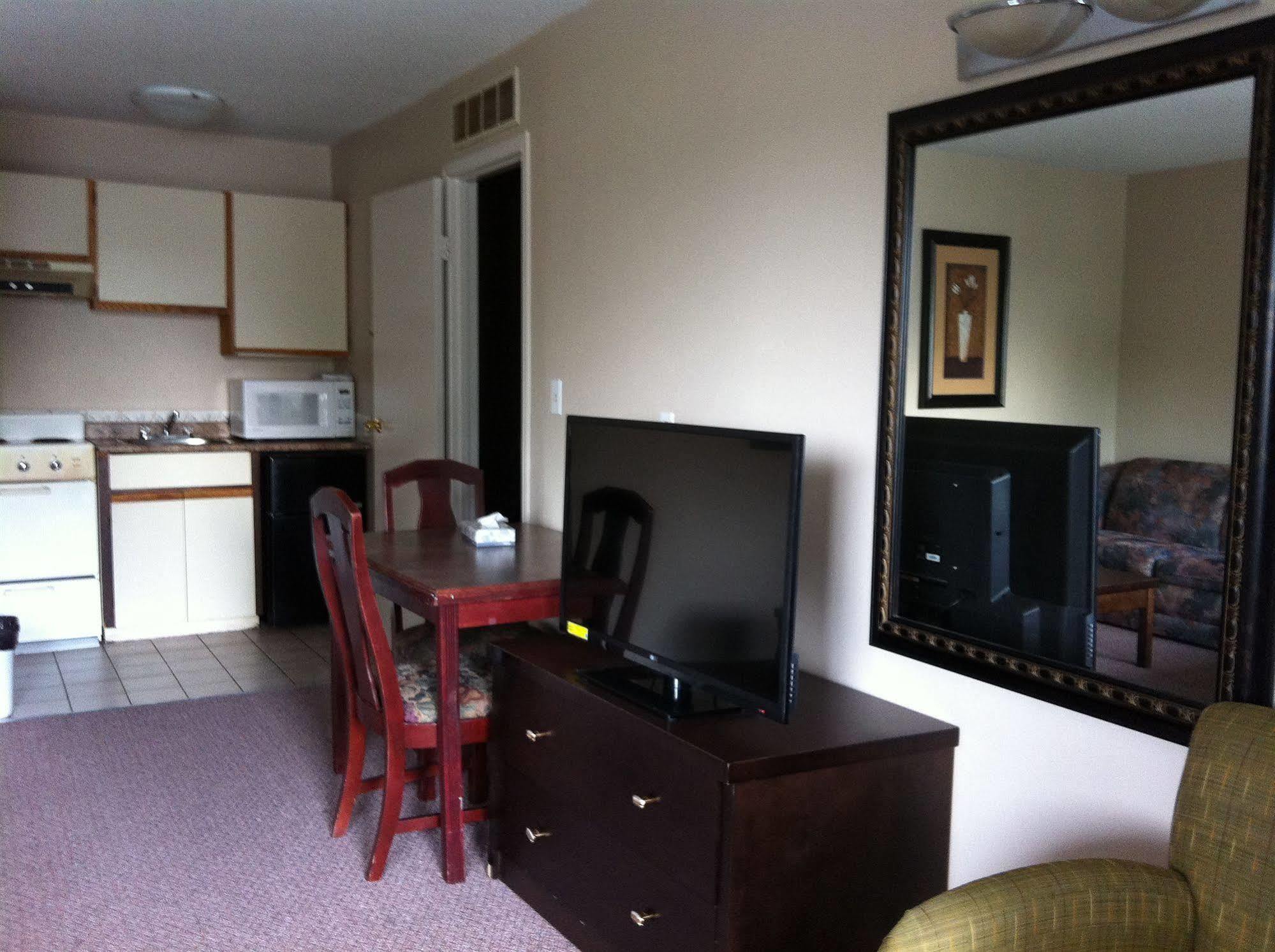 Coquitlam Sleepy Lodge Ngoại thất bức ảnh