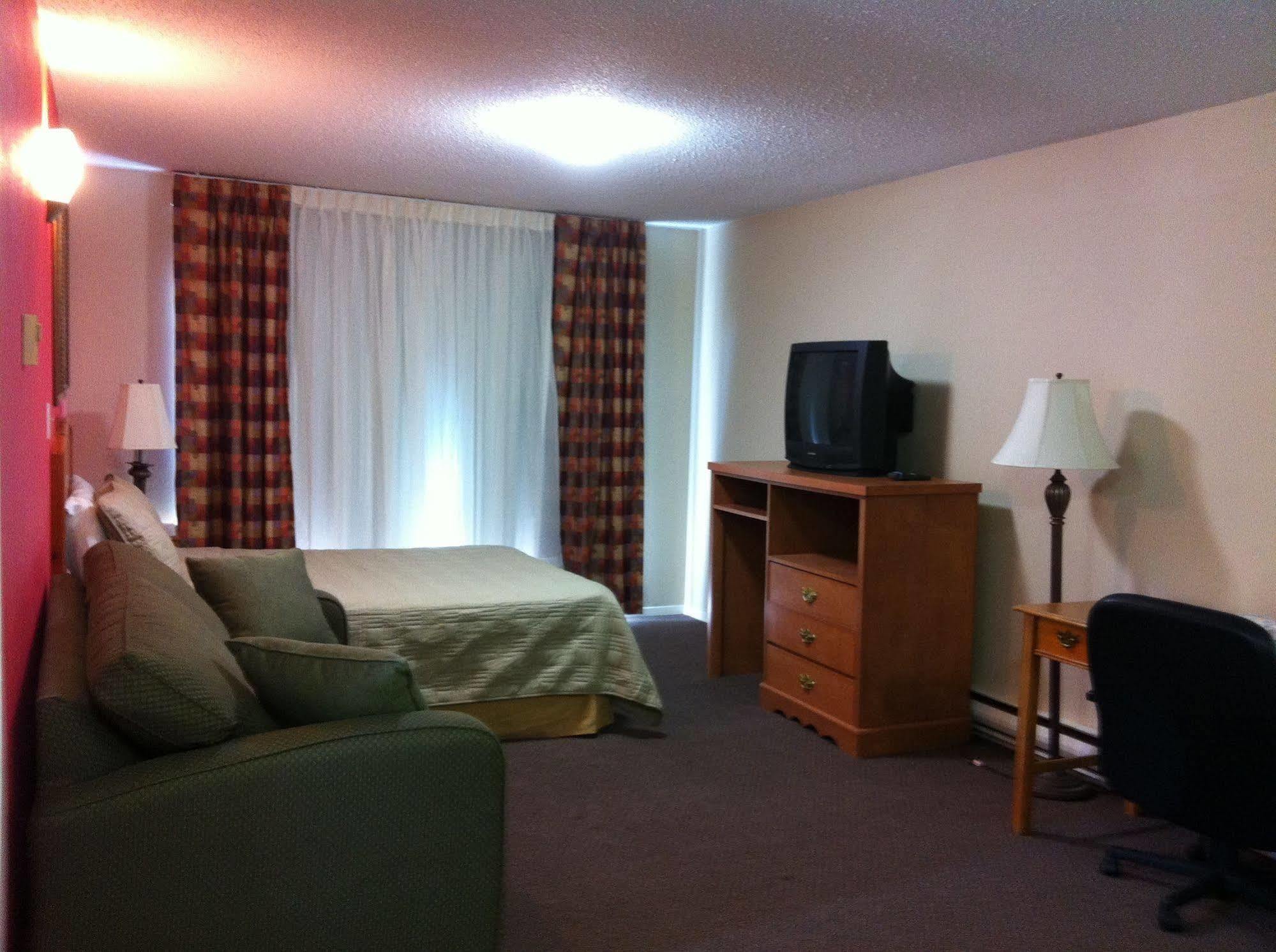 Coquitlam Sleepy Lodge Ngoại thất bức ảnh