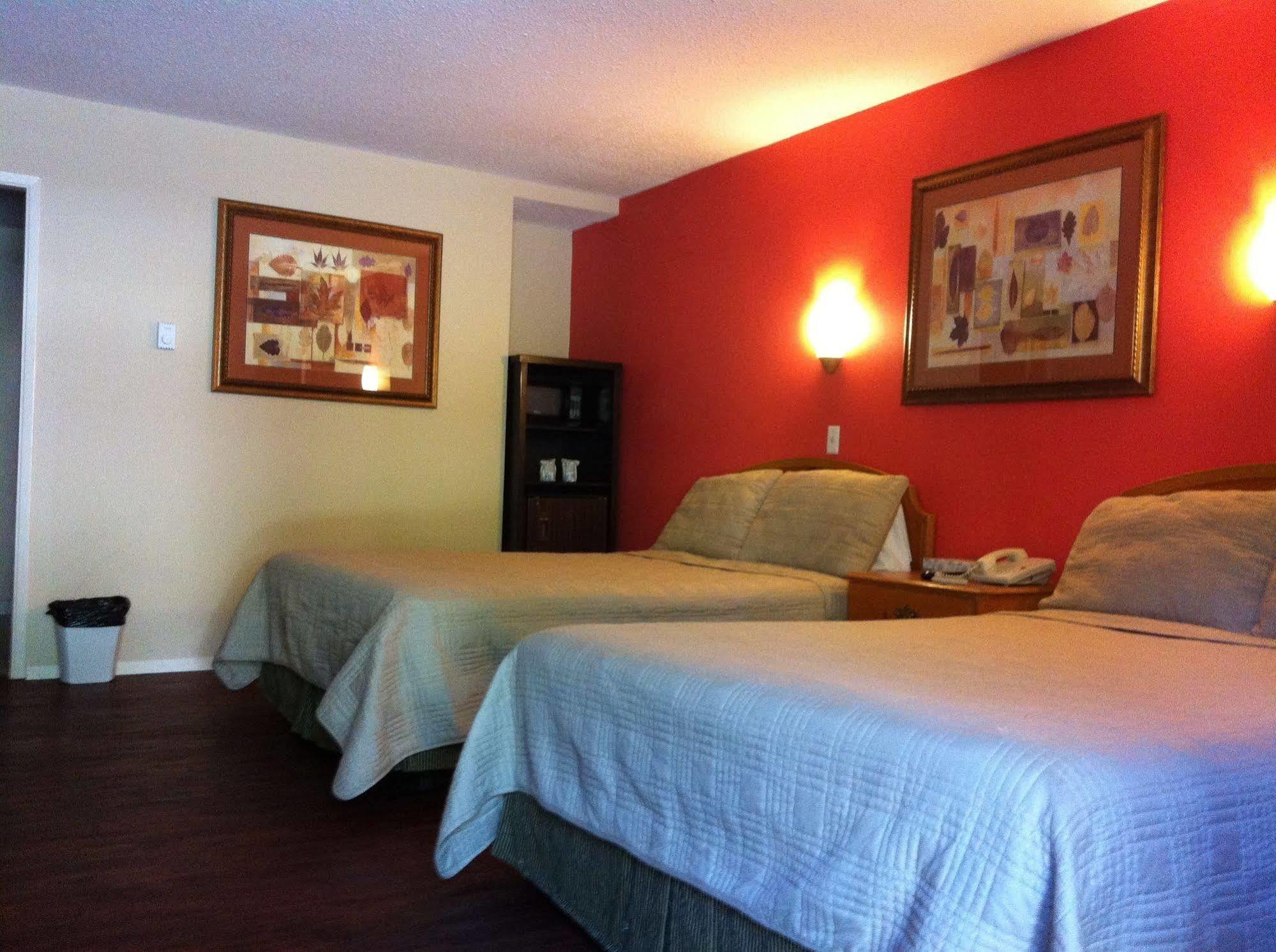 Coquitlam Sleepy Lodge Ngoại thất bức ảnh