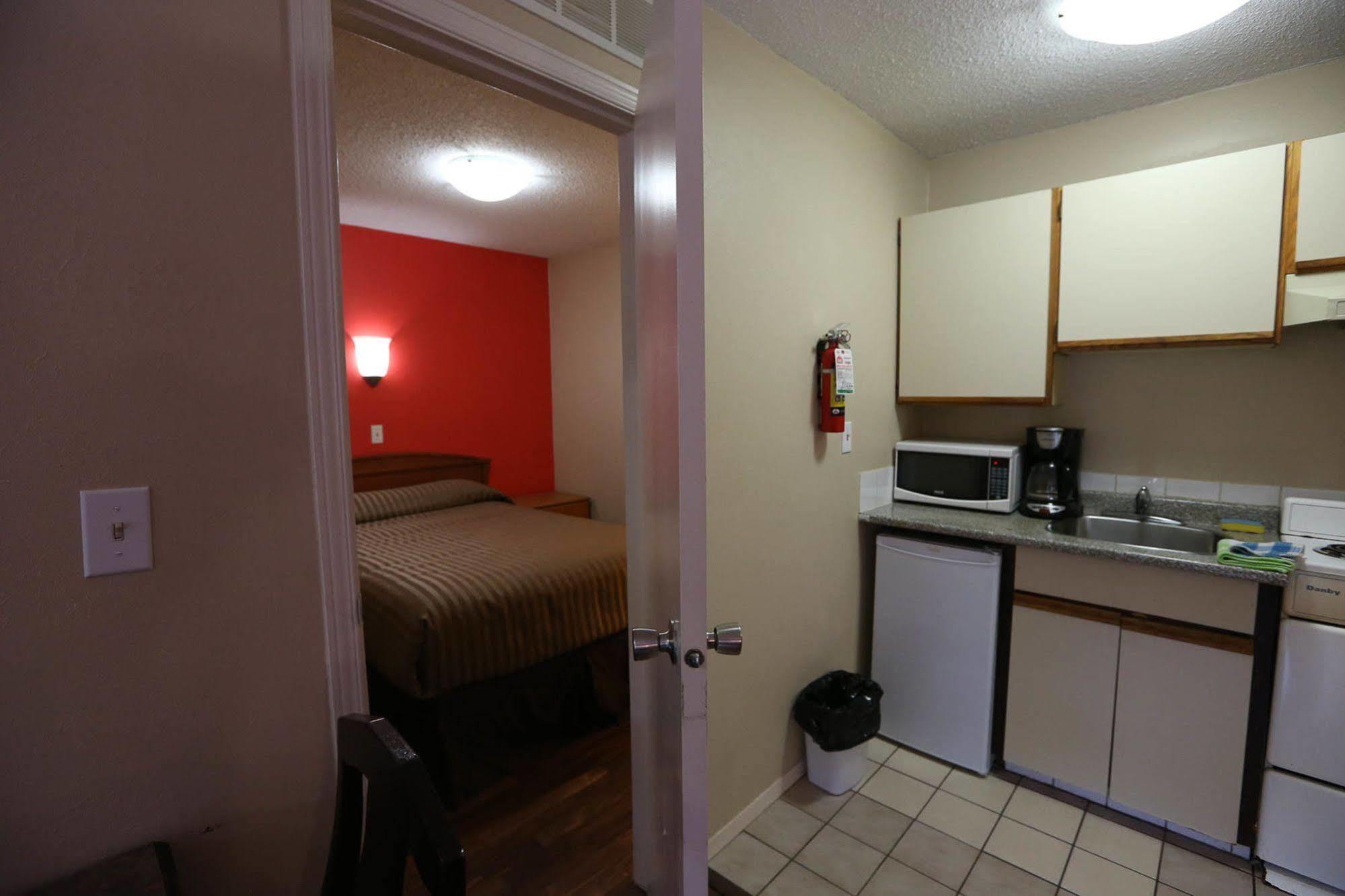 Coquitlam Sleepy Lodge Ngoại thất bức ảnh